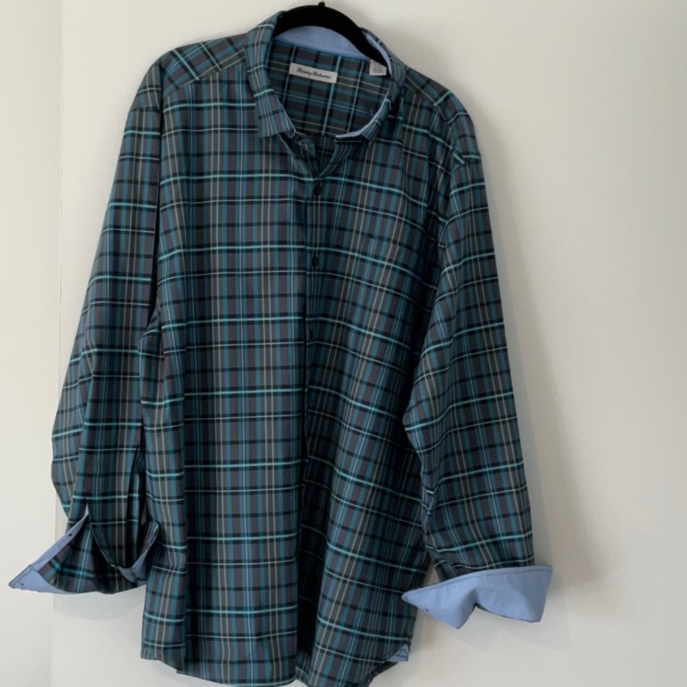 Tommy Bahama long sleeve button down shirt